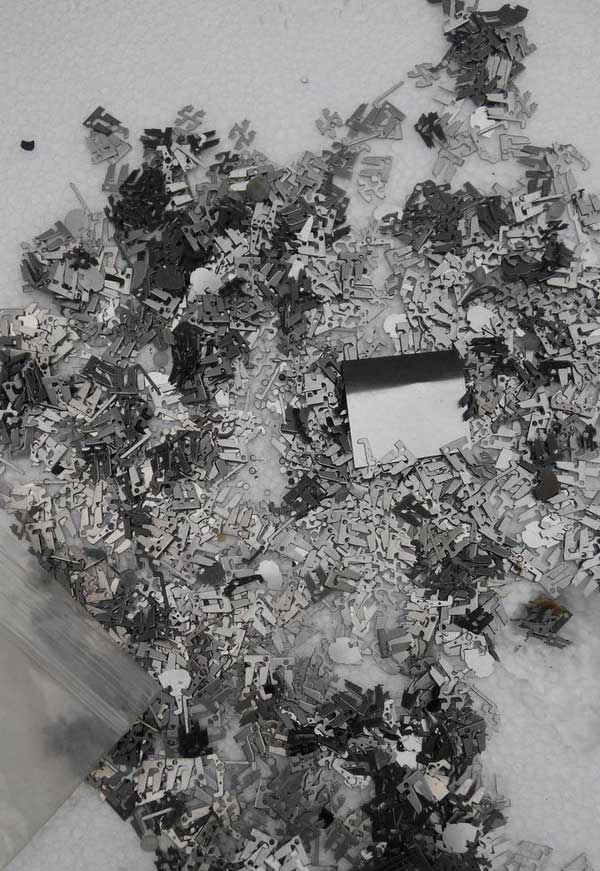 電子廠小件與鐵械鐵渣分離